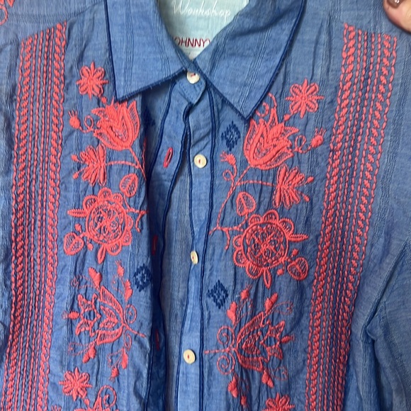 Johnny was 3J workshop chambray blouse - Picture 3 of 7